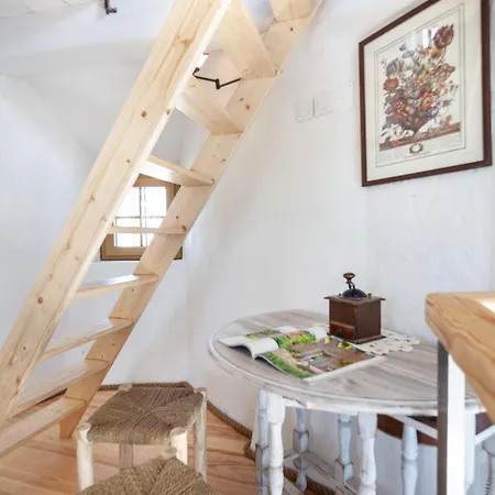 The Indigo Windmill Retreat * Lourinhã