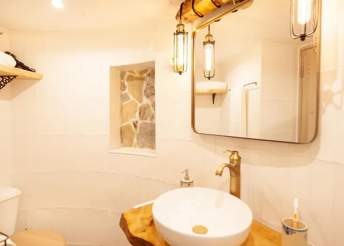 Villa The Indigo Windmill Retreat *