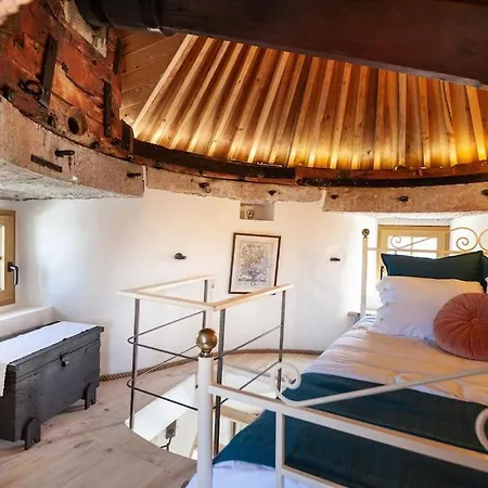 The Indigo Windmill Retreat * Lourinha (Lisbon)