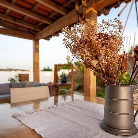 The Indigo Windmill Retreat Lourinha (Lisbon)