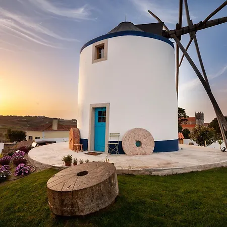 וילה The Indigo Windmill Retreat לוריניה