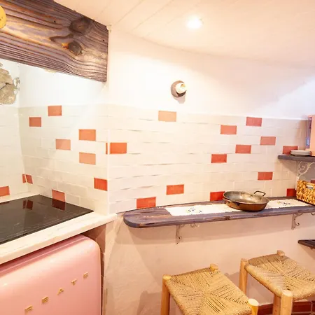 The Indigo Windmill Retreat * לוריניה