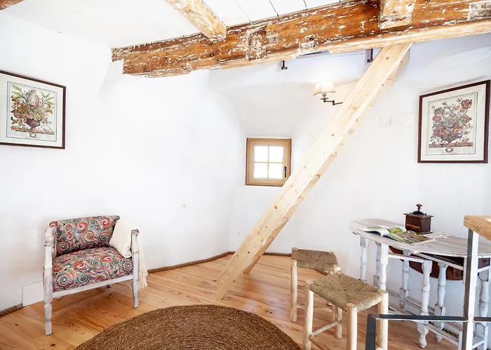 The Indigo Windmill Retreat * Lourinha (Lisbon)